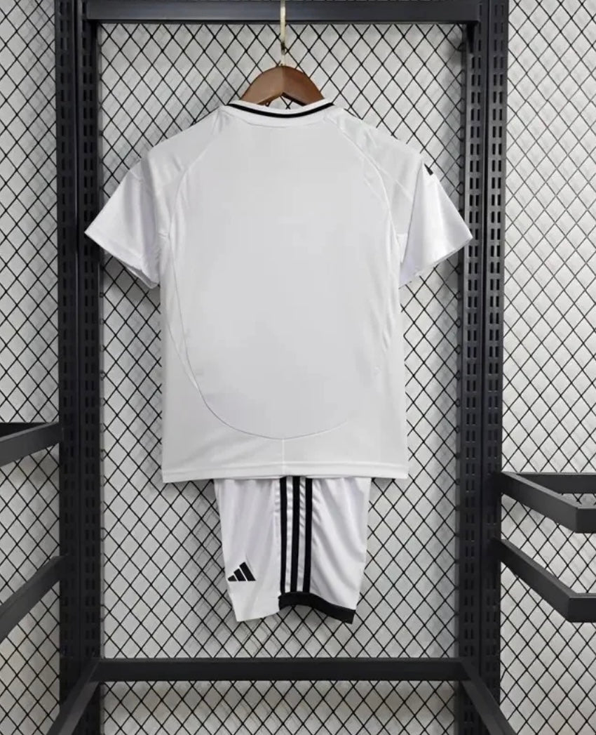RÉAL MADRID - ENSEMBLE ENFANT DOMICILE 24/25