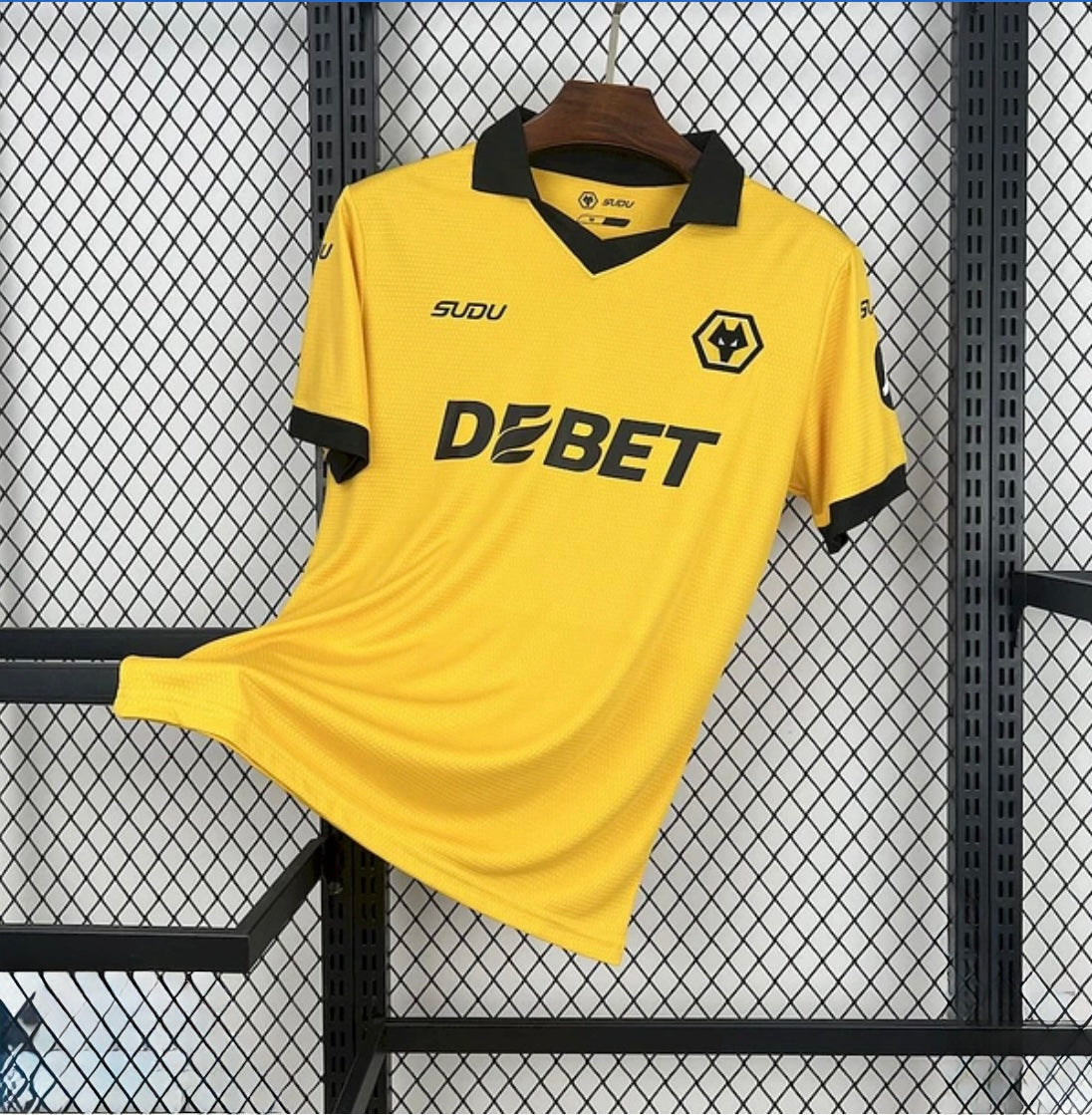 WOLVERHAMPTON - MAILLOT DOMICILE 25/26