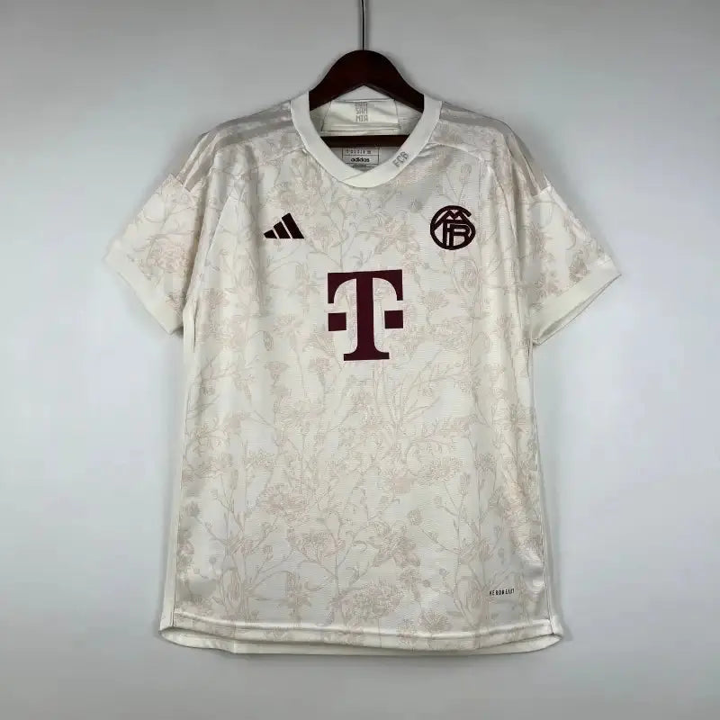 FC BAYERN - MAILLOT EXTÉRIEUR 23/24