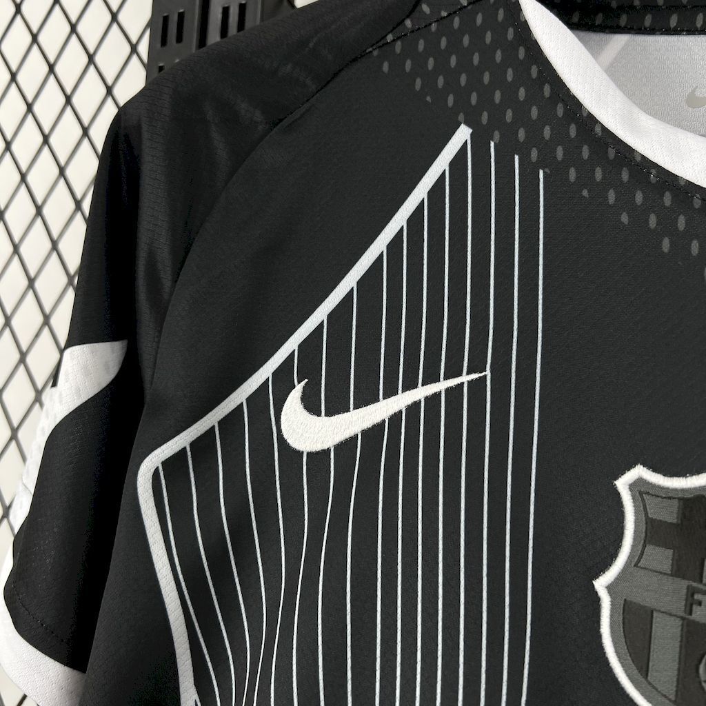 FC BARCELONE - MAILLOT CONCEPT "NOIR" 25/26