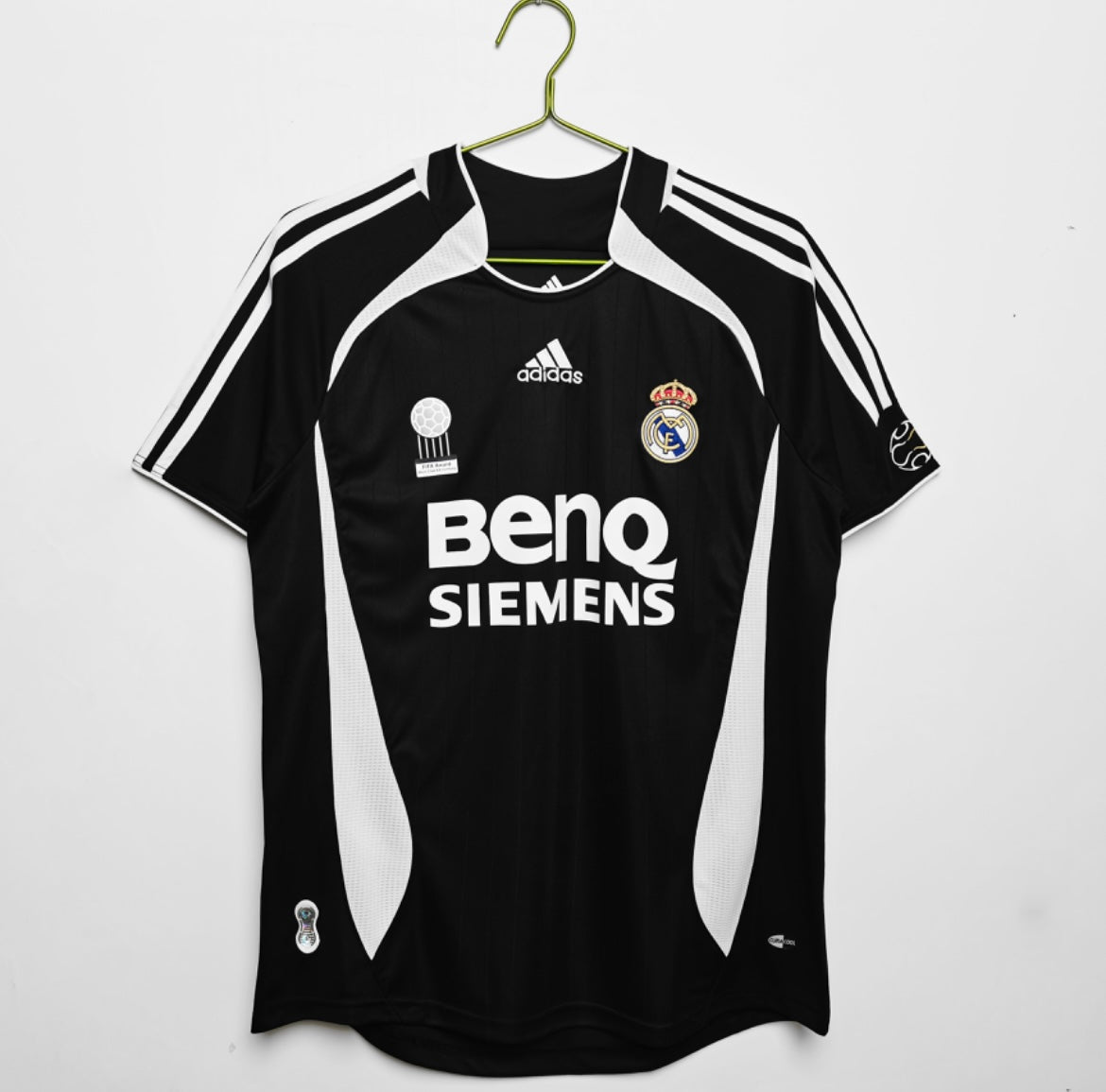REAL MADRID - MAILLOT EXTÉRIEUR 06/07