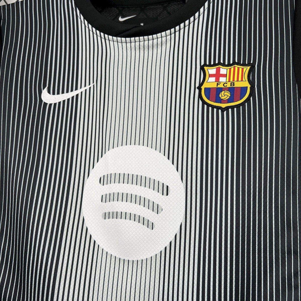 FC BARCELONE - ENSEMBLE ENFANT GARDIEN "NOIR" 25/26