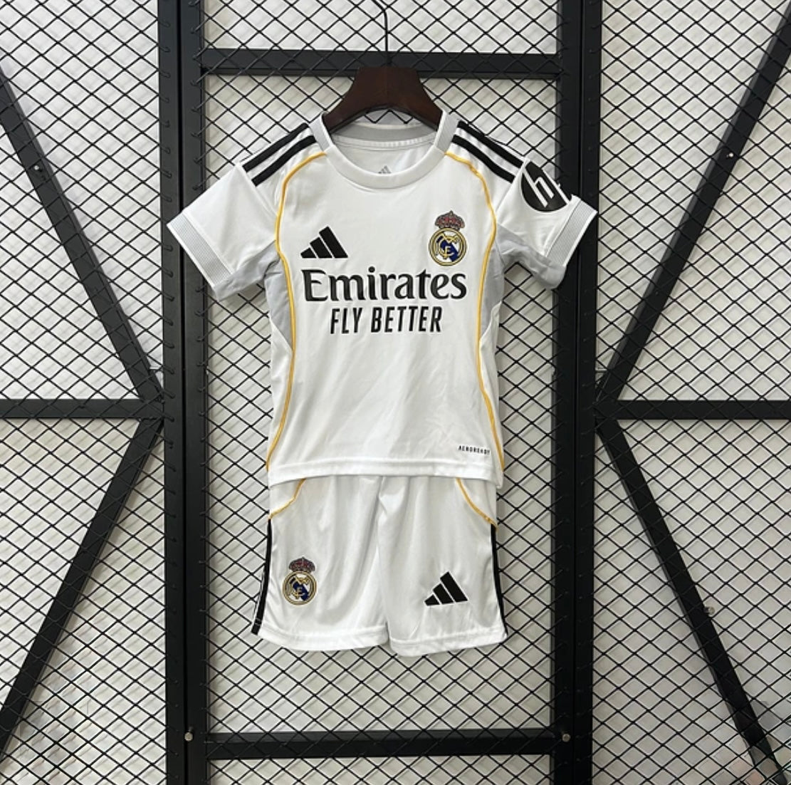 REAL MADRID - ENSEMBLE ENFANT DOMICILE 25/26