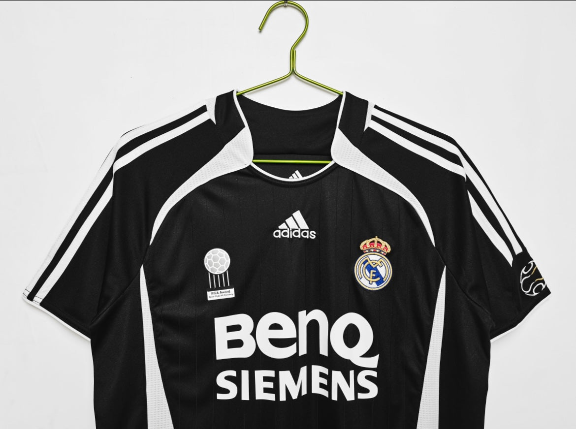 REAL MADRID - MAILLOT EXTÉRIEUR 06/07