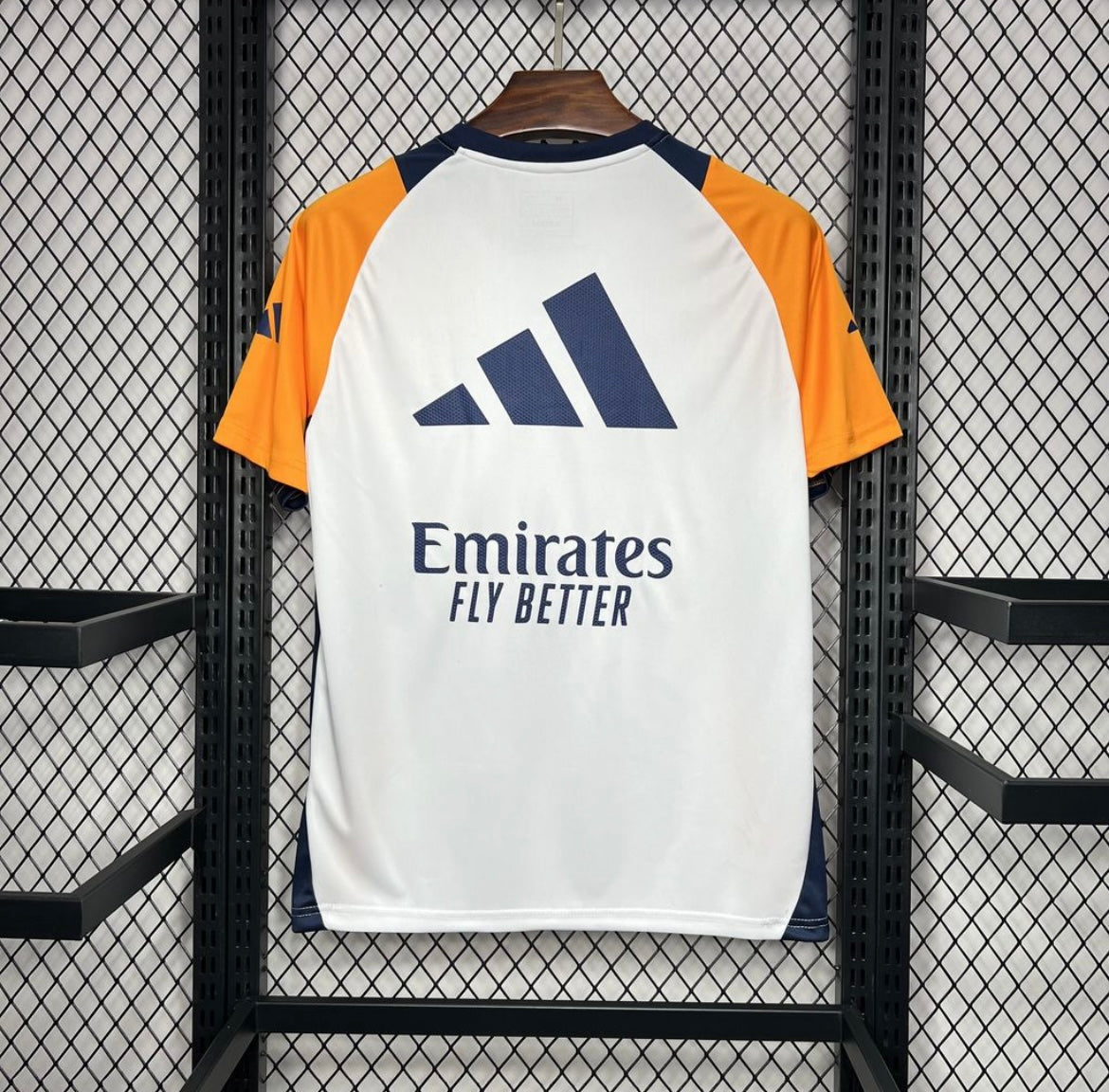 REAL MADRID - MAILLOT ENTRAINEMENT 24/25