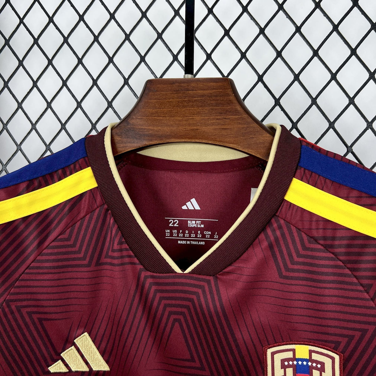 VENEZUELA - ENSEMBLE ENFANT DOMICILE 2026
