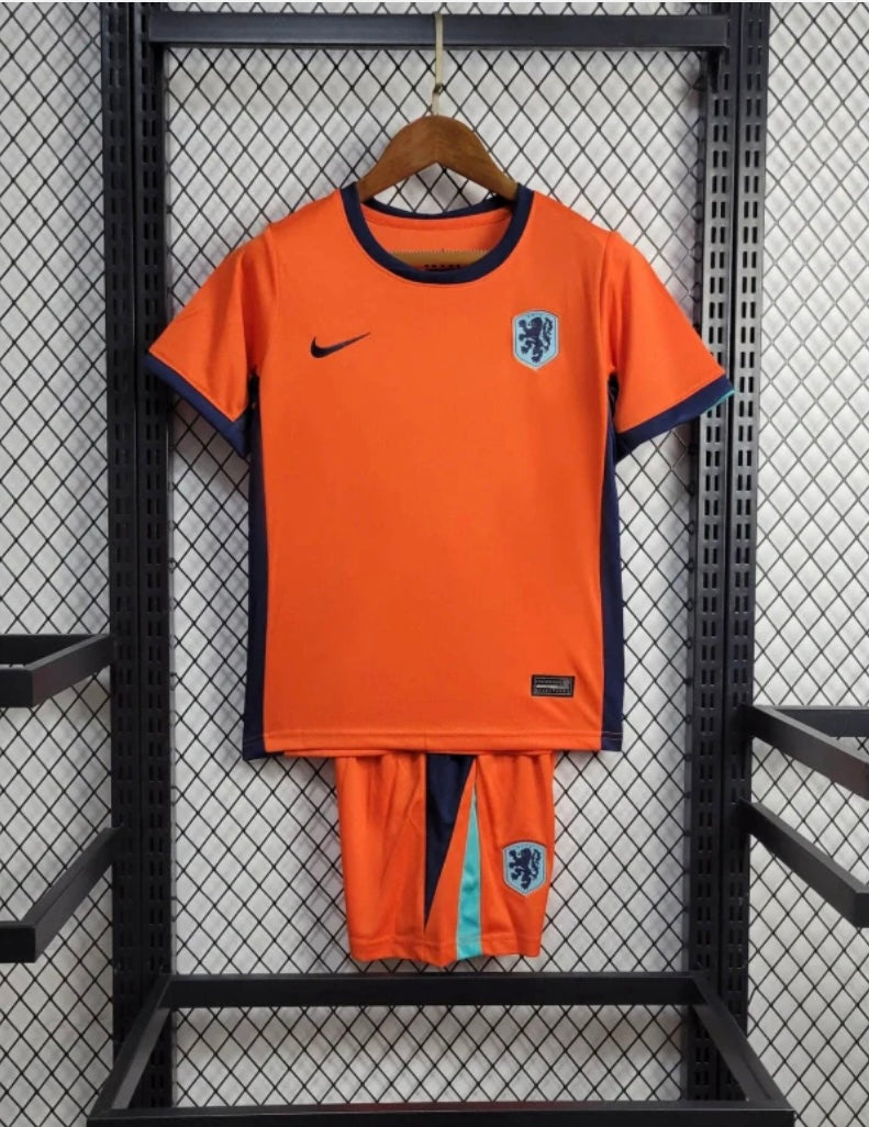 PAYS-BAS - ENSEMBLE ENFANT DOMICILE 2024