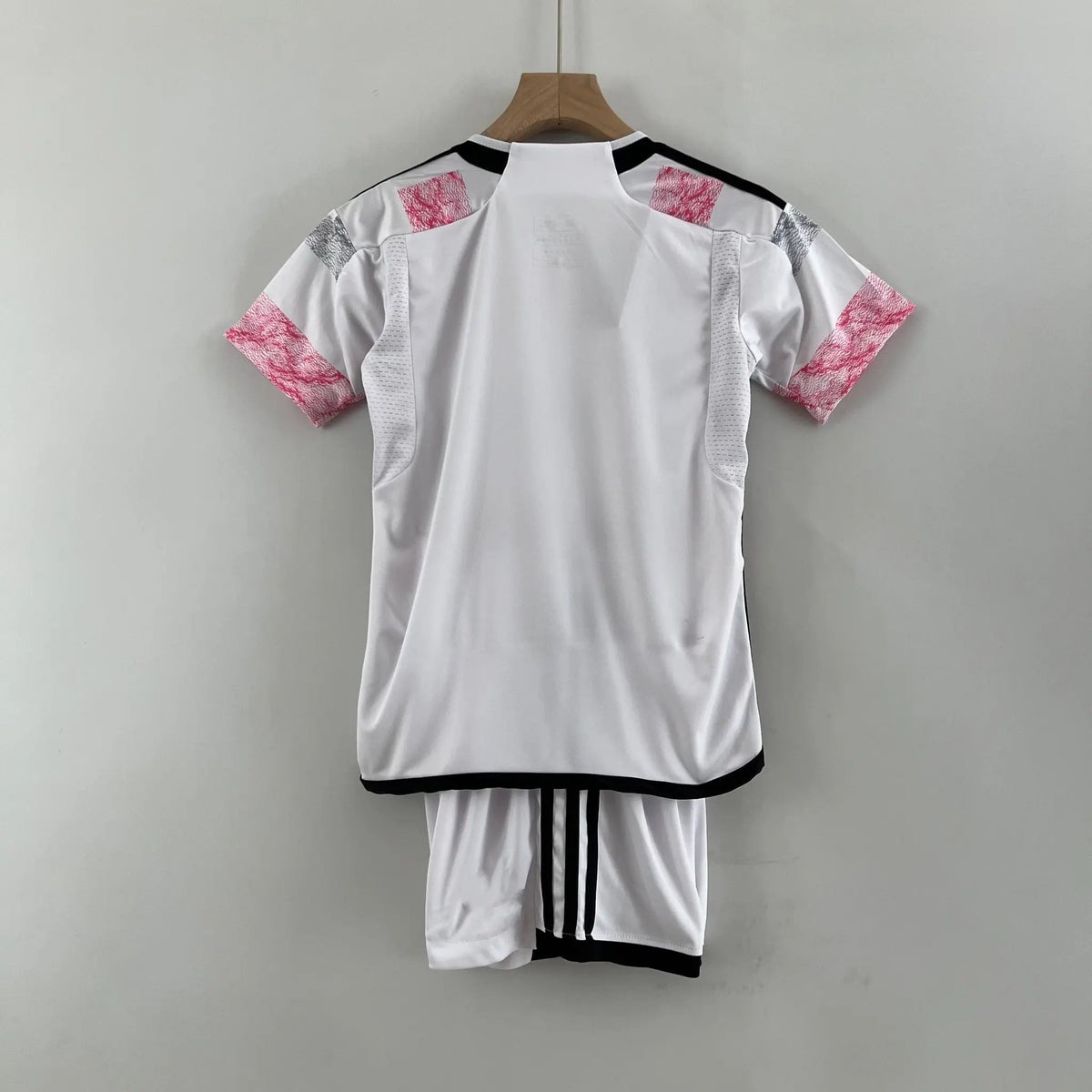 JUVENTUS - ENSEMBLE ENFANT EXTÉRIEUR 23/24