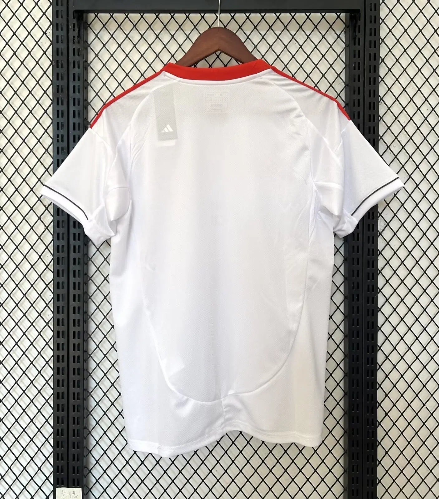 LIVERPOOL - MAILLOT SPÉCIAL 24/25