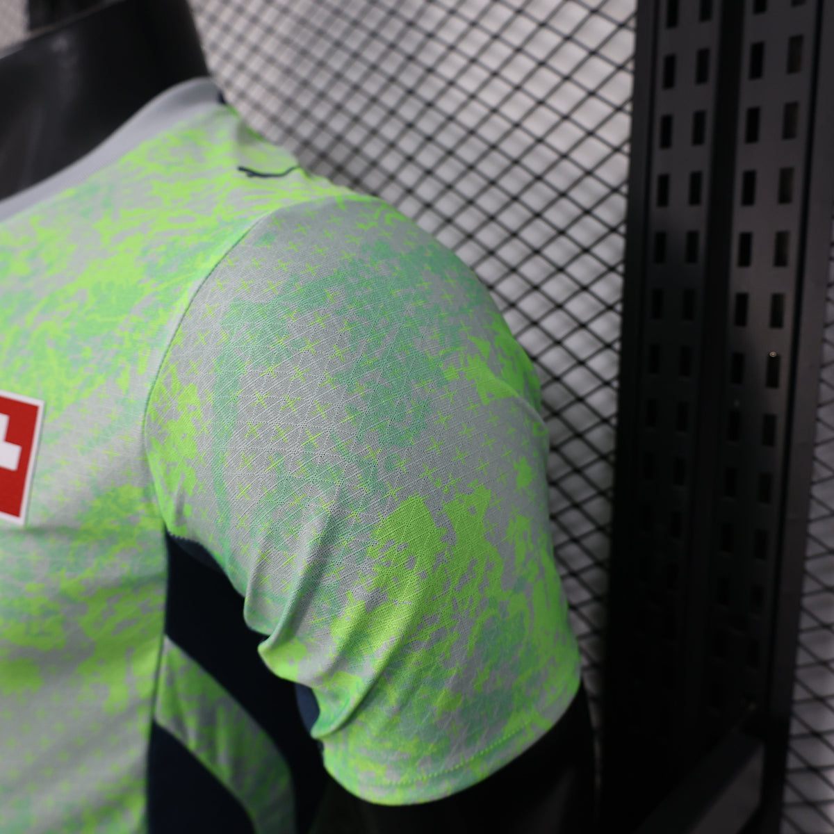 SUISSE - MAILLOT EXTÉRIEUR JOUEUR 2026