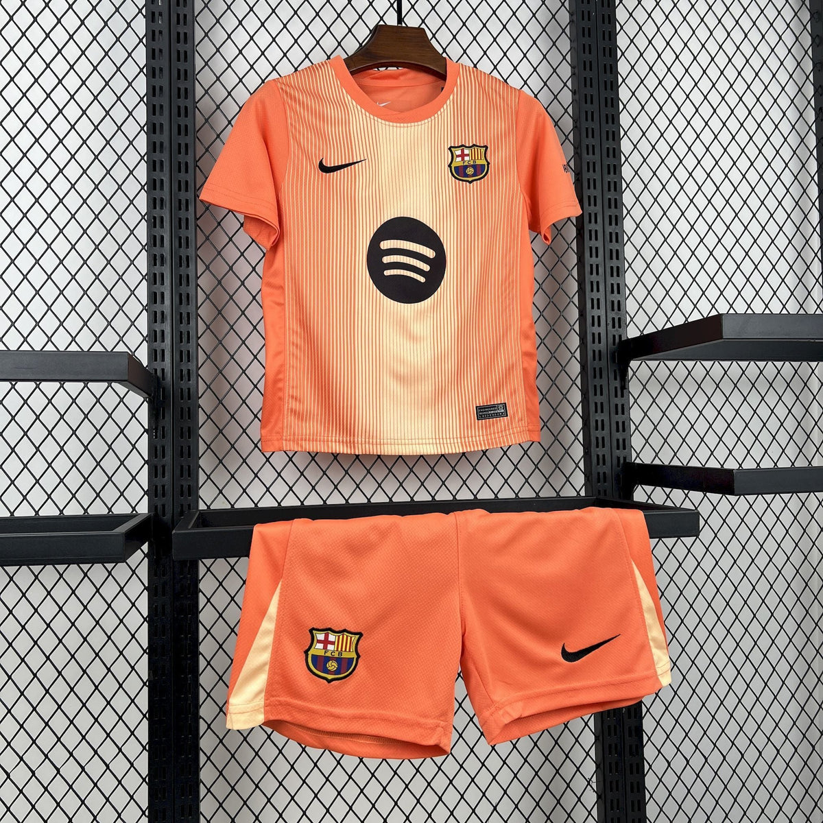 FC BARCELONA - KIDS' GOALKEEPER KIT 25/26