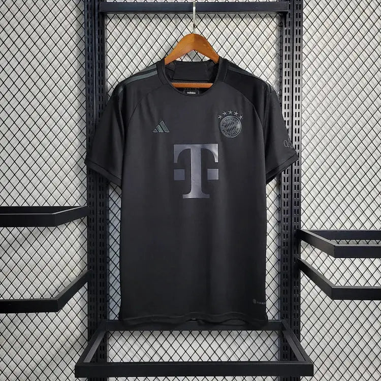 Maillot Bayern Munich Édition Limitée 2023/2024 - Noir
