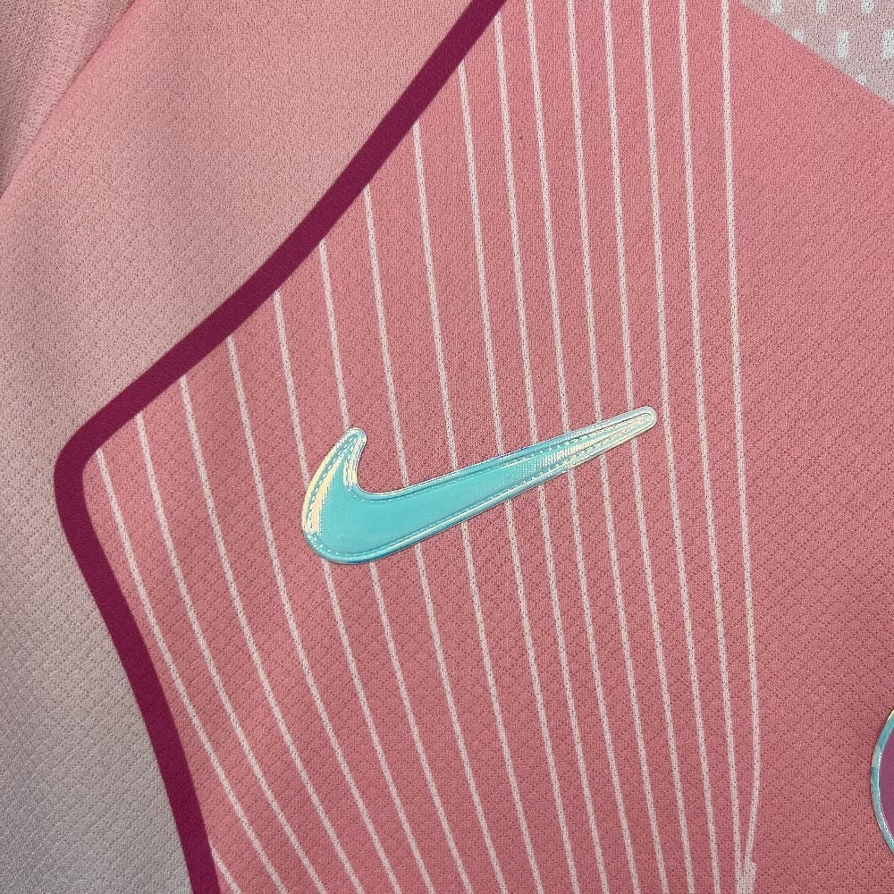PARIS SAINT GERMAIN - "PINK" CONCEPT JERSEY 25/26