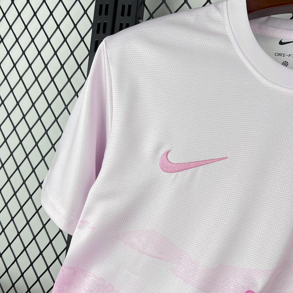 BRAZIL - "PINK CHRIST THE REDEEMER" CONCEPT JERSEY 2025