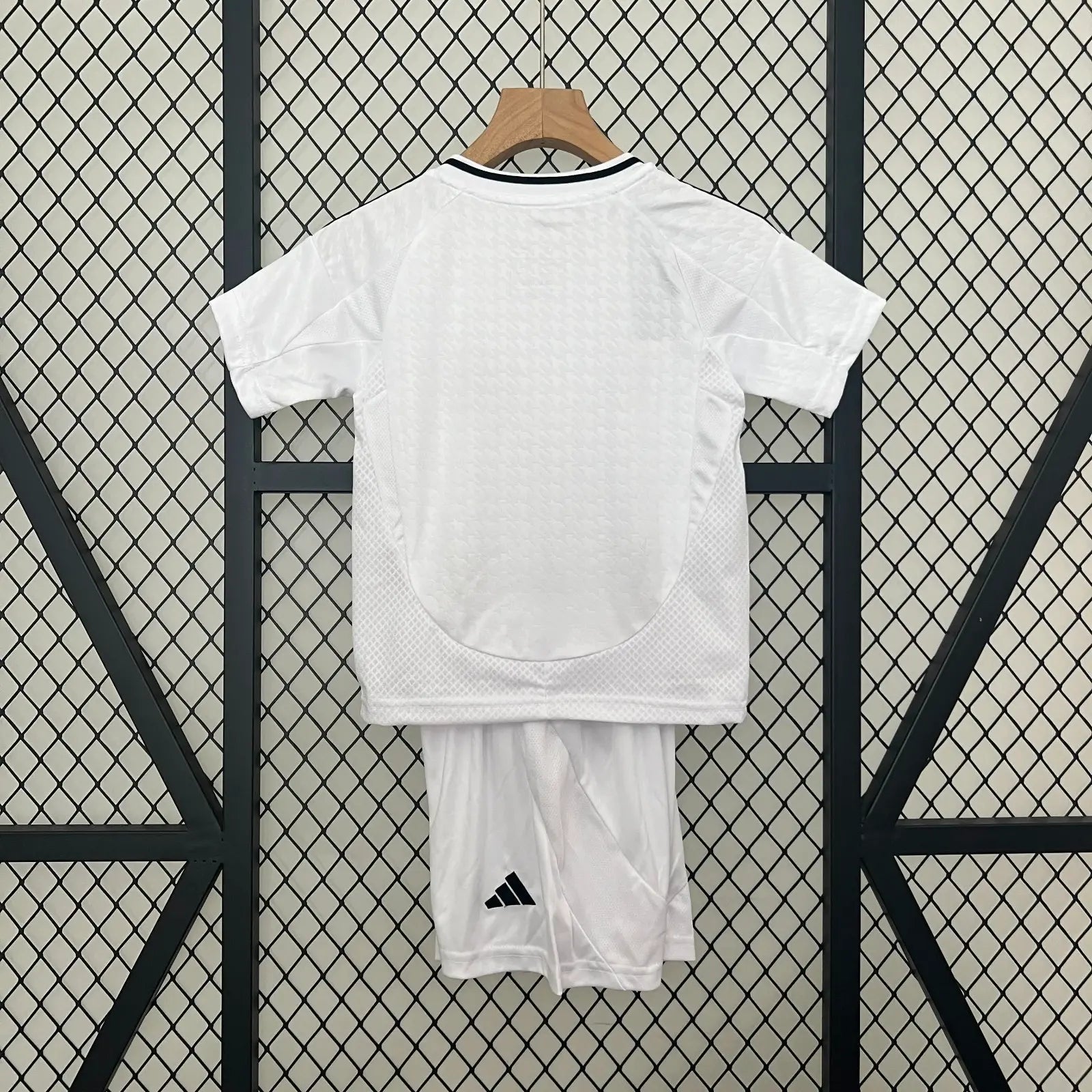 REAL MADRID - ENSEMBLE ENFANT 24/25
