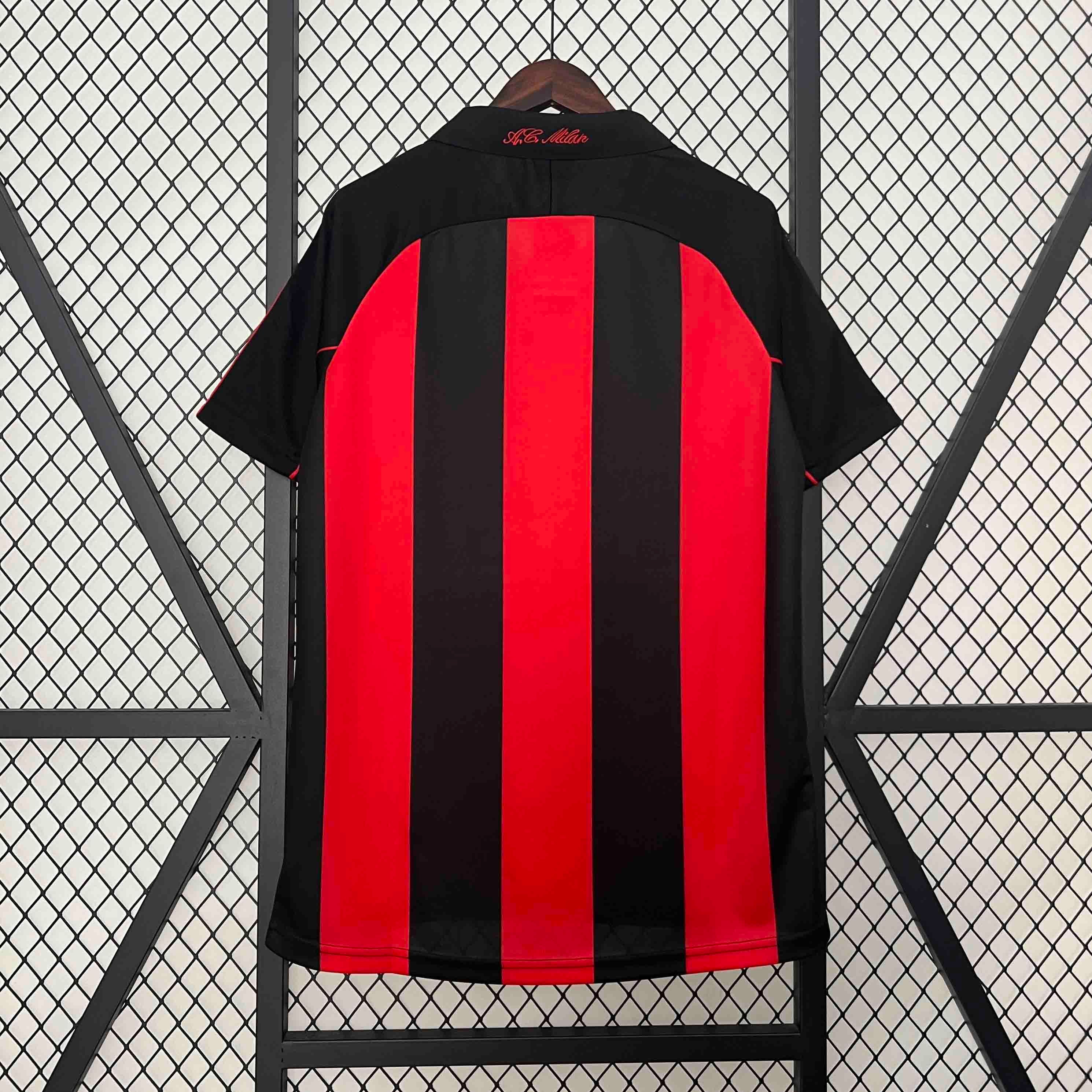 AC MILAN - MAILLOT DOMICILE RETRO 01/02