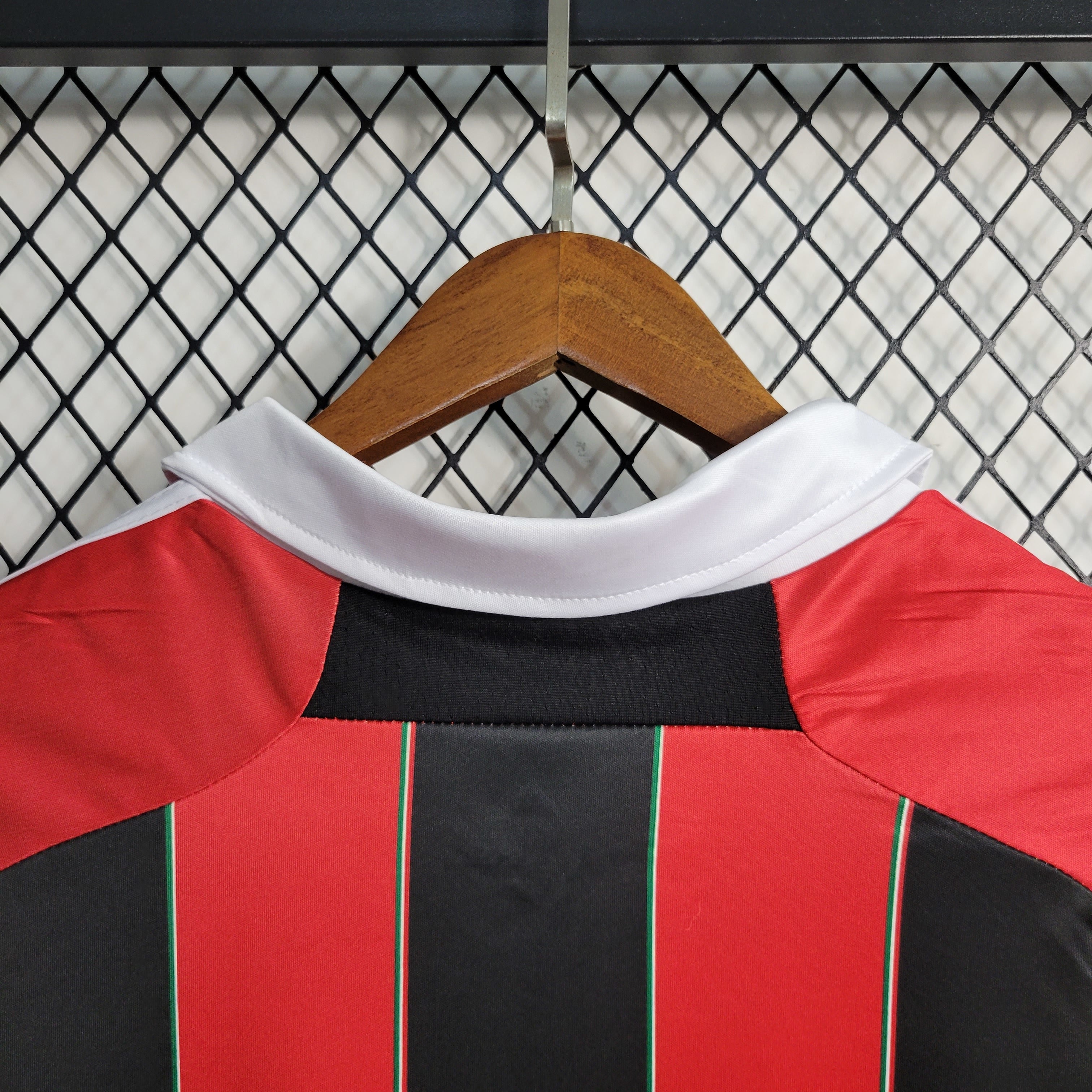 AC MILAN - MAILLOT DOMICILE RETRO 12/13