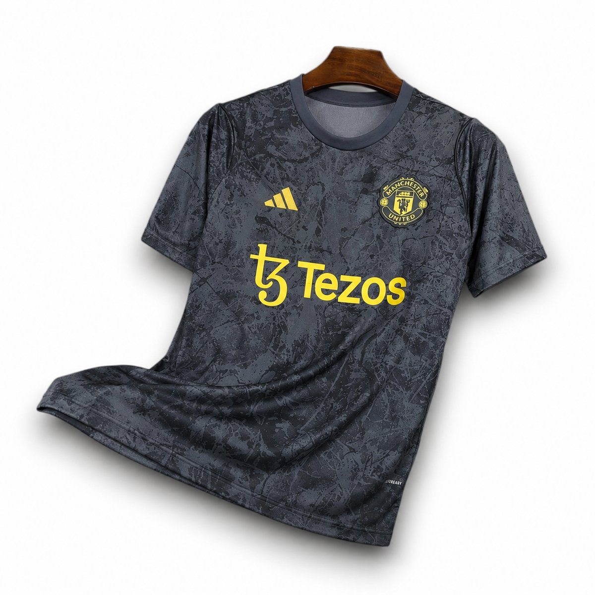 MANCHESTER UNITED - PRE-MATCH JERSEY 23/24