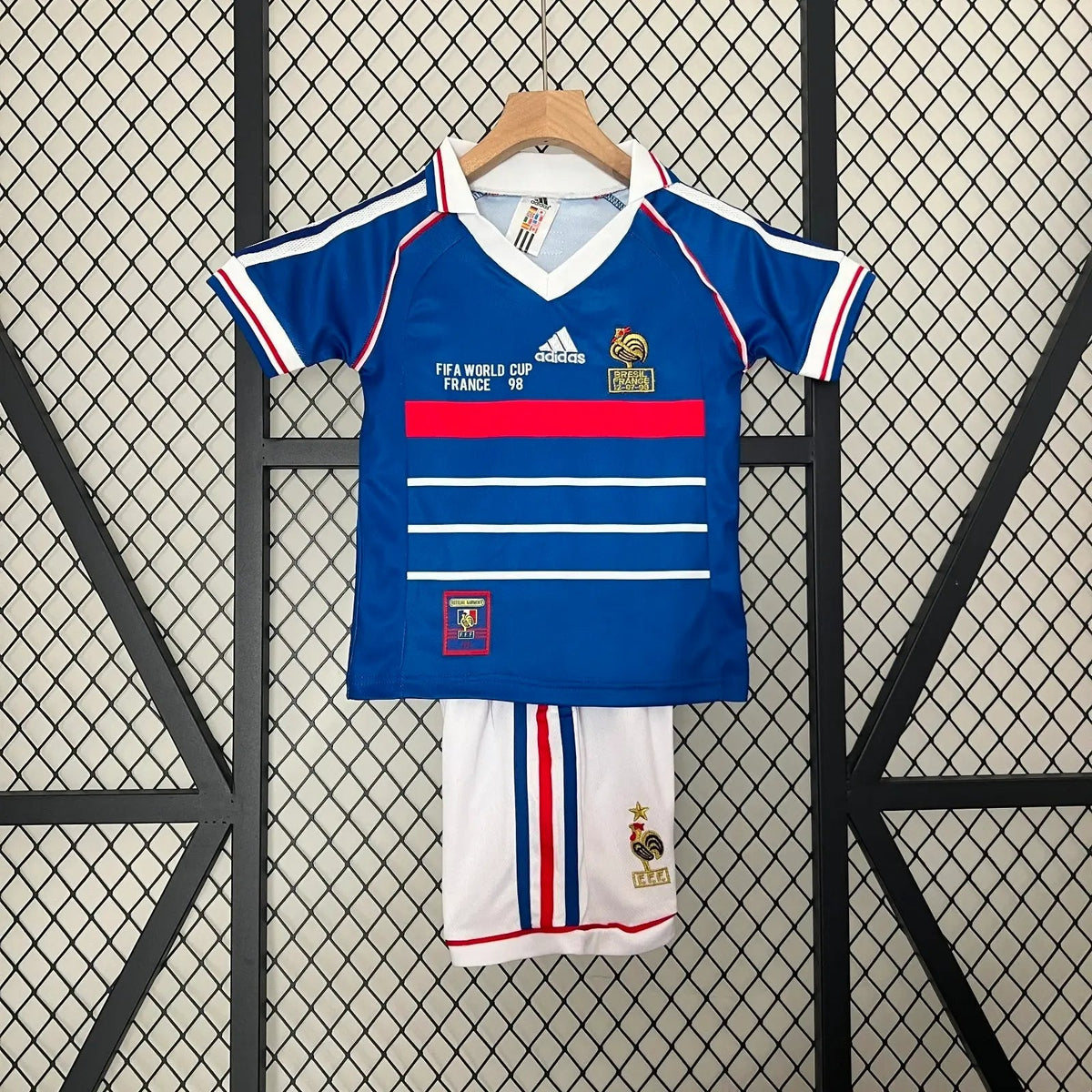 FRANCE - ENSEMBLE ENFANT