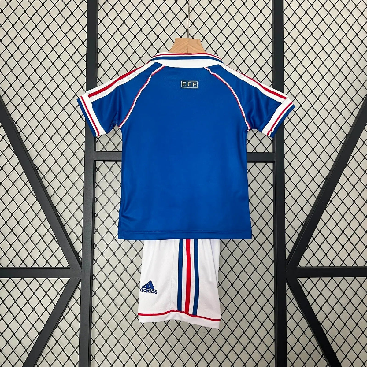 FRANCE - ENSEMBLE ENFANT