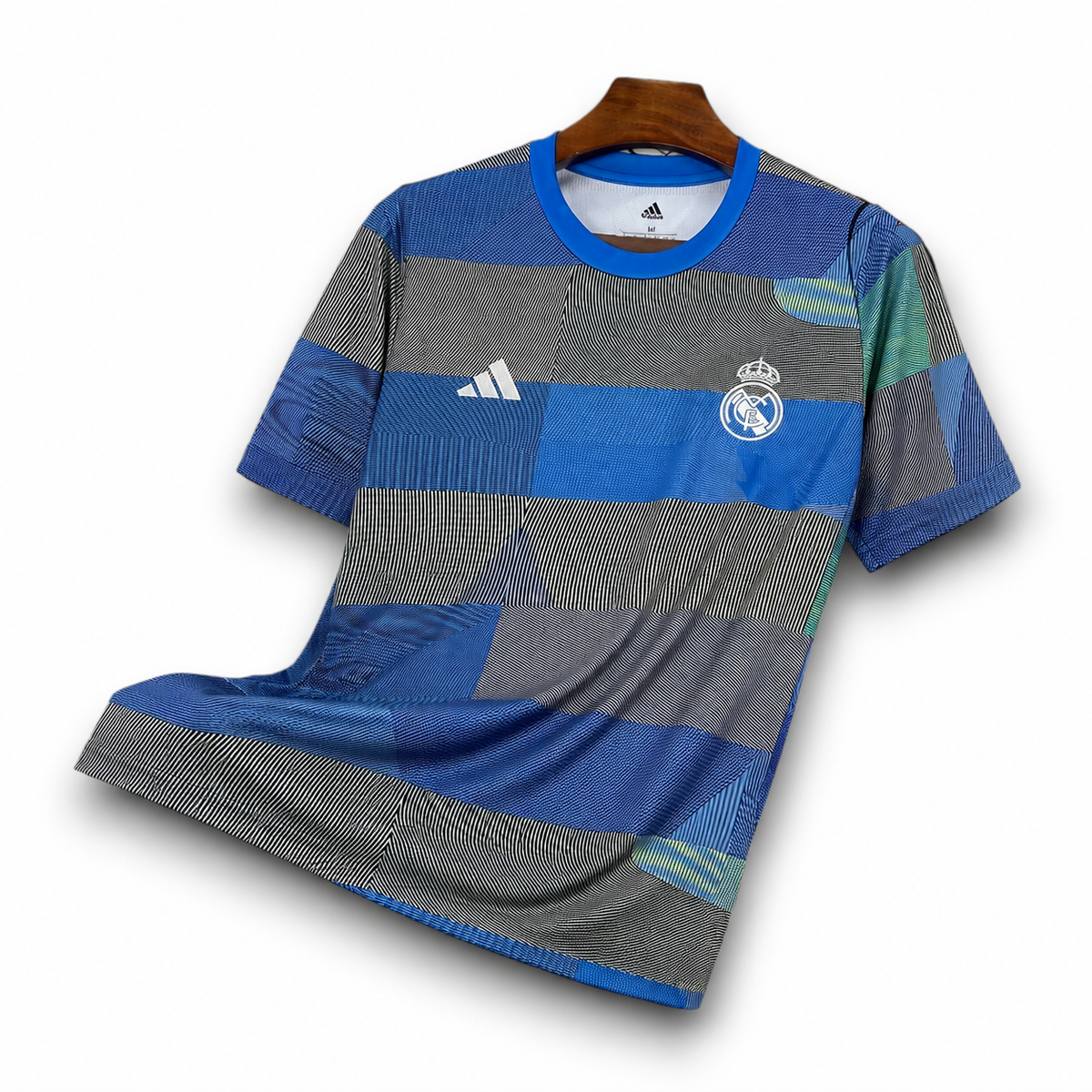 REAL MADRID - TRAINING JERSEY 25/26