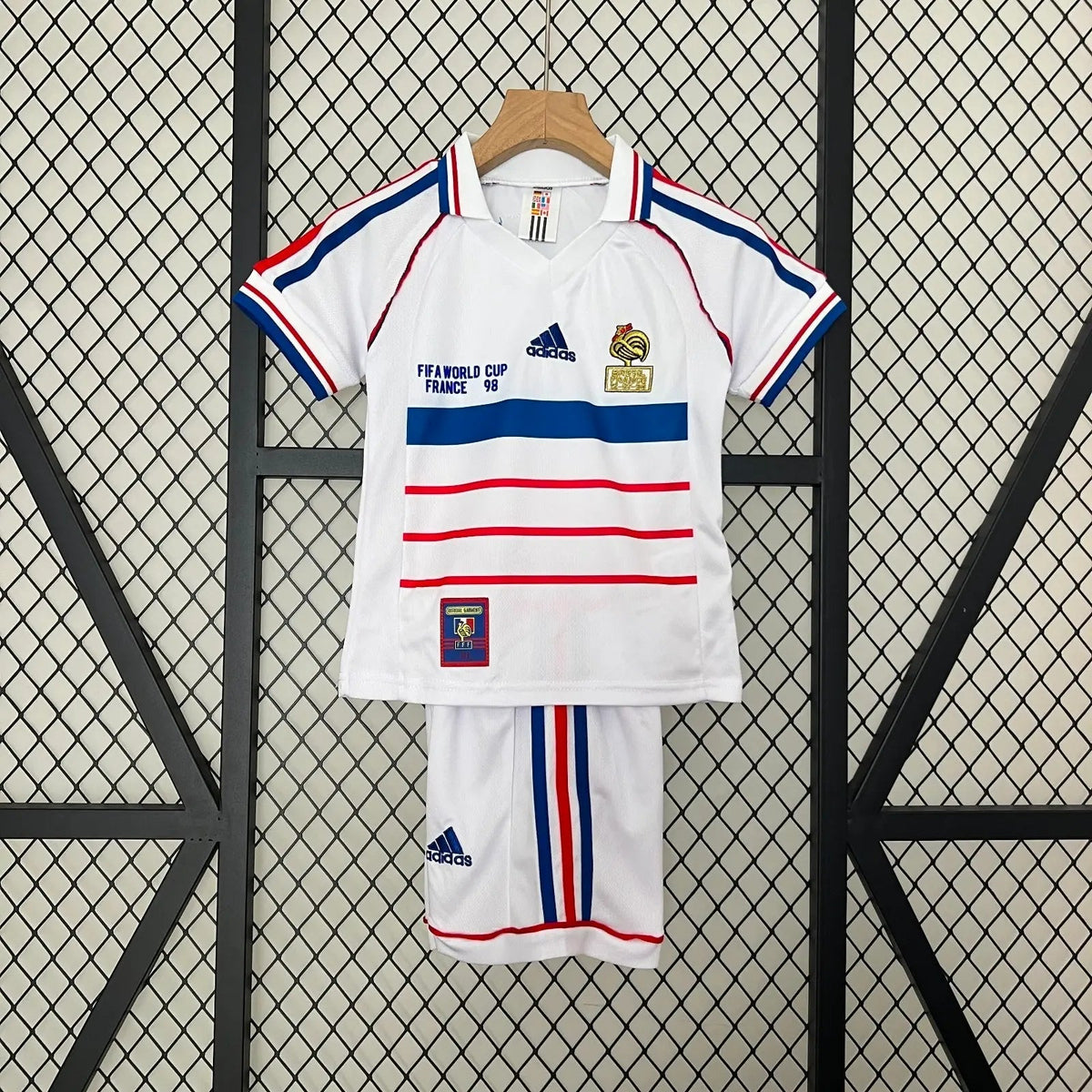FRANCE - ENSEMBLE ENFANT