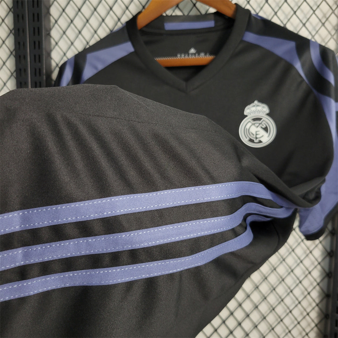 REAL MADRID - MAILLOT EXTÉRIEUR THIRD RETRO 16/17