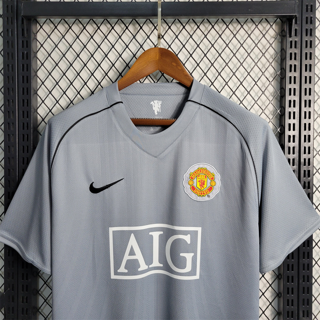 MANCHESTER UNITED - RETRO GOALKEEPER JERSEY 07/08