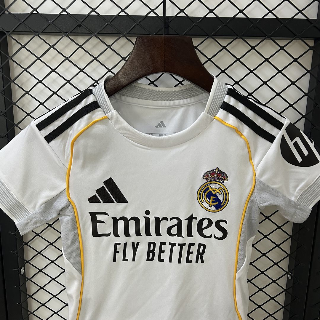 REAL MADRID - KIDS' HOME KIT 25/26