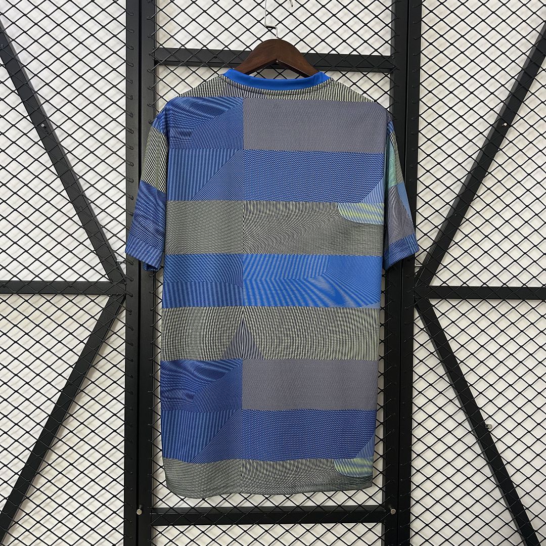 REAL MADRID - TRAINING JERSEY 25/26