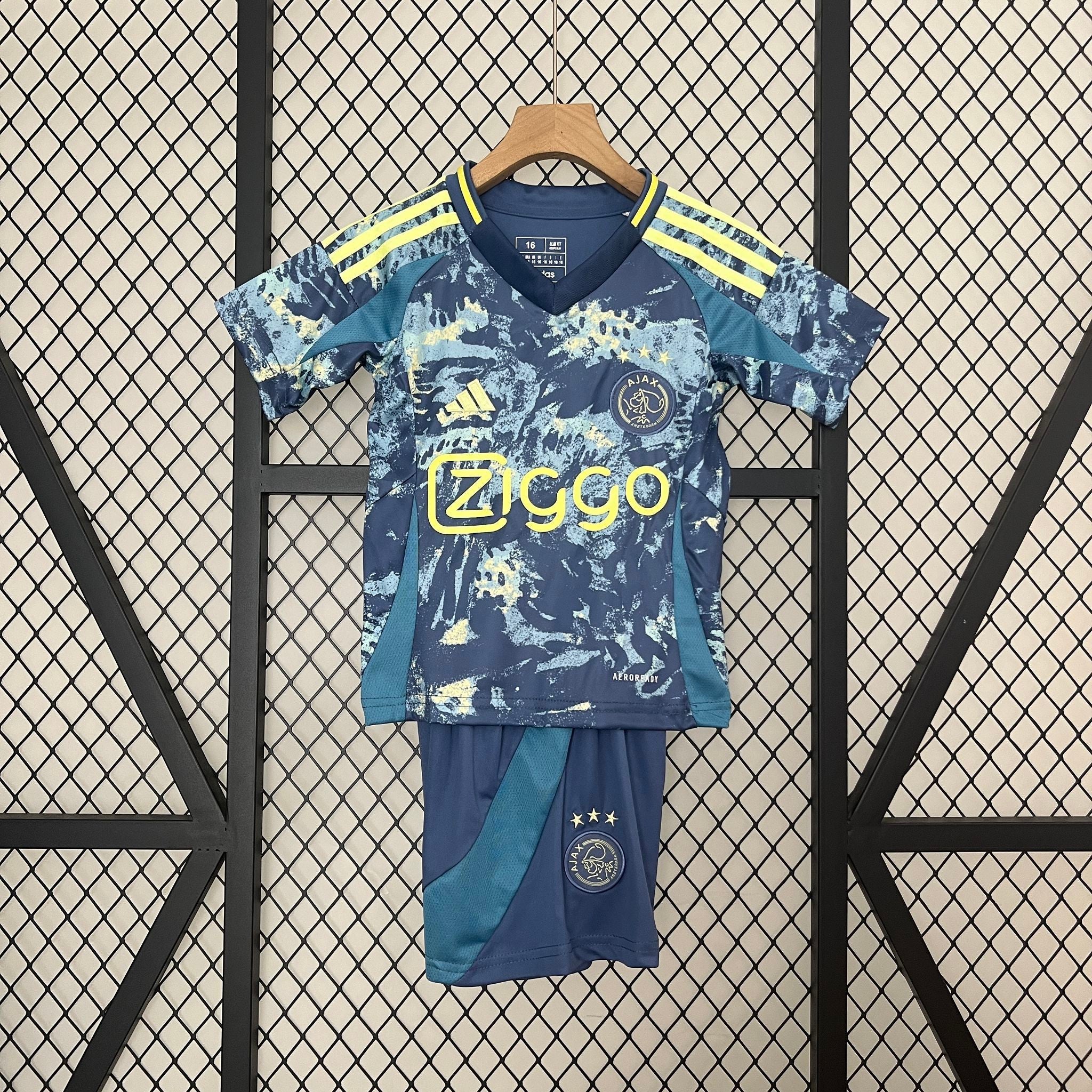 AJAX - KIDS' AWAY KIT 24/25
