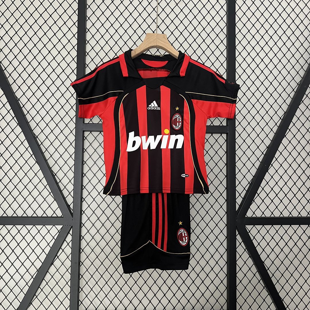 AC MILAN - ENSEMBLE ENFANT DOMICILE RETRO 06/07