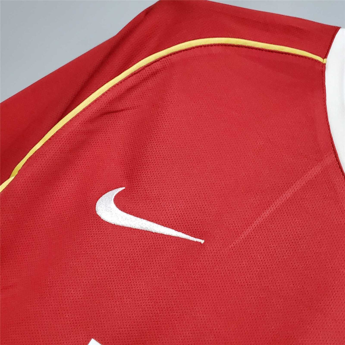 MANCHESTER UNITED - 06/07 RETRO HOME SHIRT