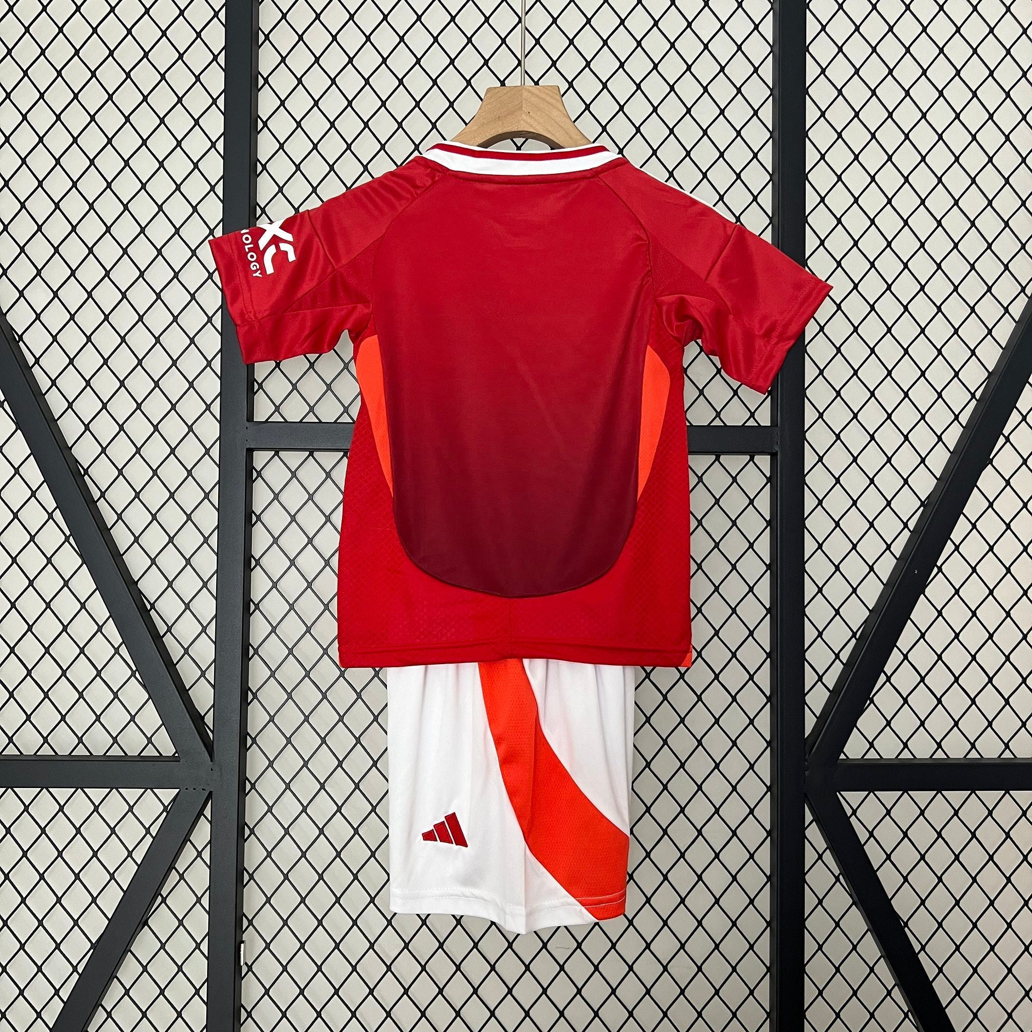 MANCHESTER UNITED - ENSEMBLE ENFANT DOMICILE 24/25