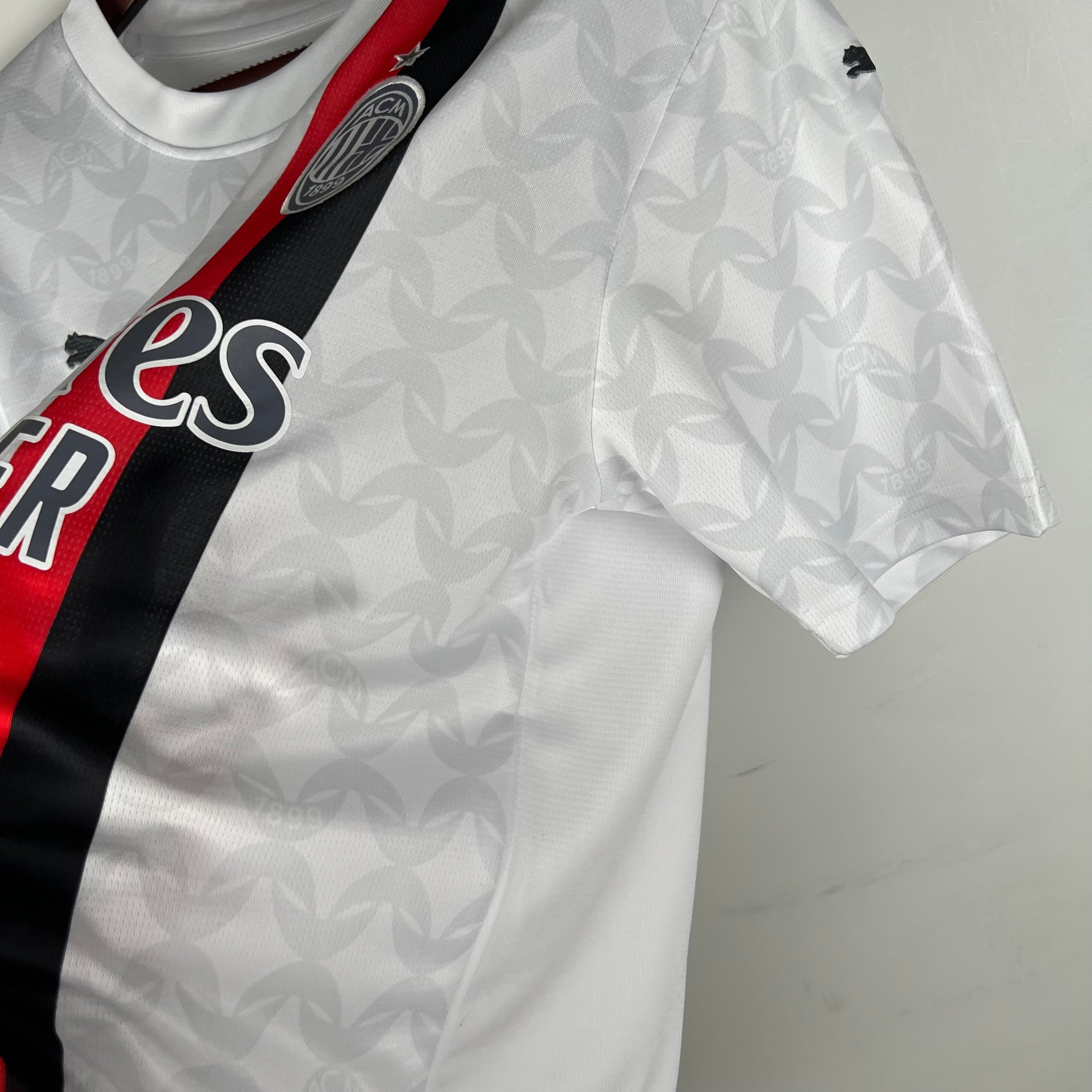 AC MILAN - MAILLOT EXTÉRIEUR 23/24