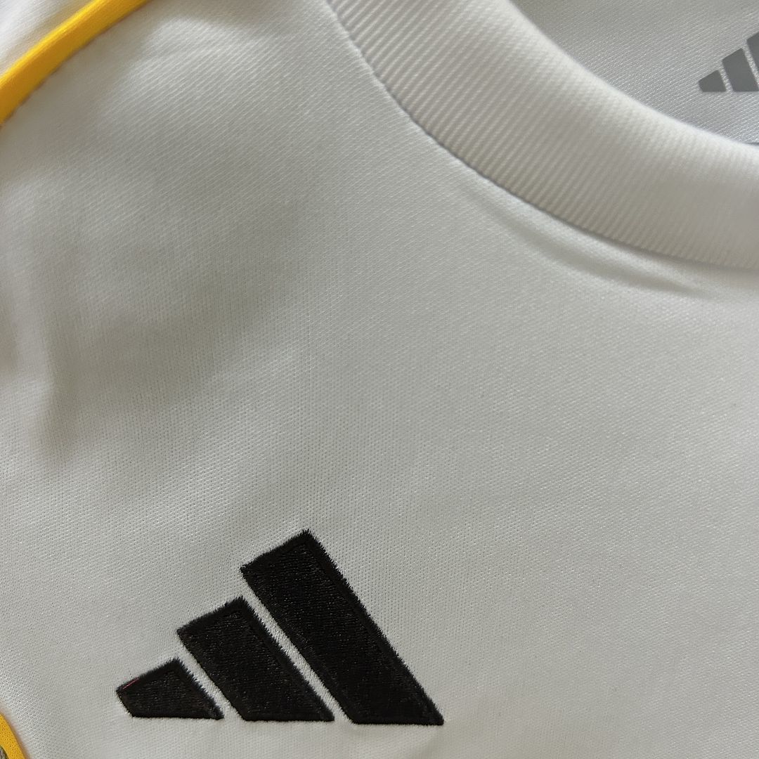 REAL MADRID - KIDS' HOME KIT 25/26