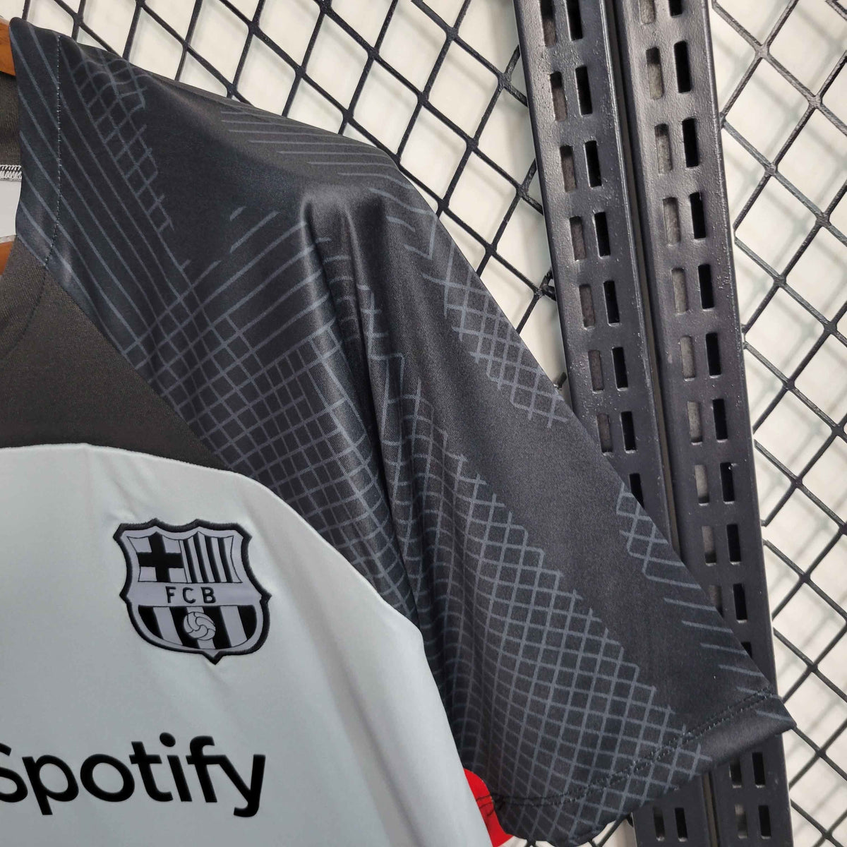 FC BARCELONE - MAILLOT ENTRAINEMENT 23/24