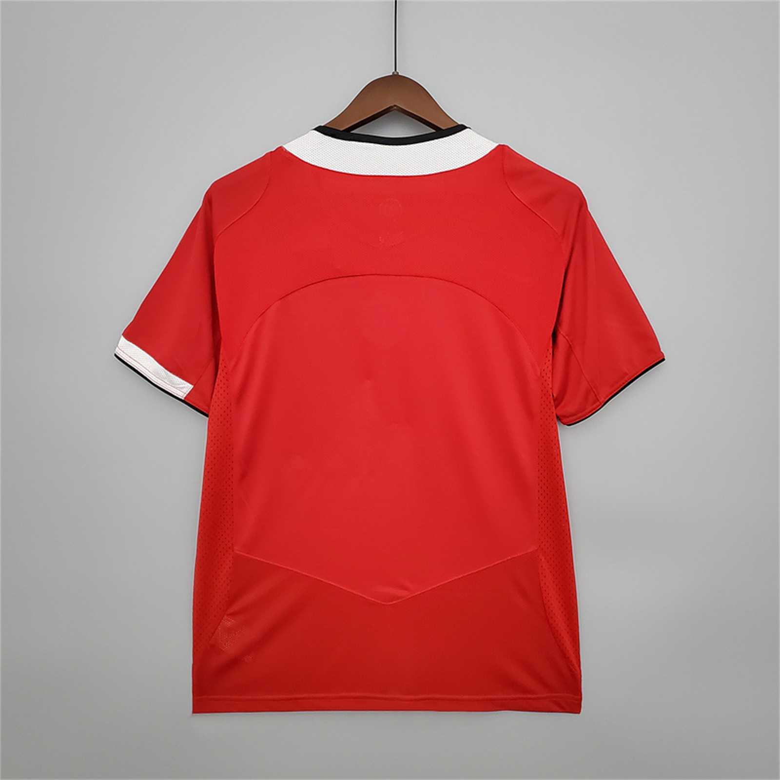 MANCHESTER UNITED - 04/06 RETRO HOME JERSEY