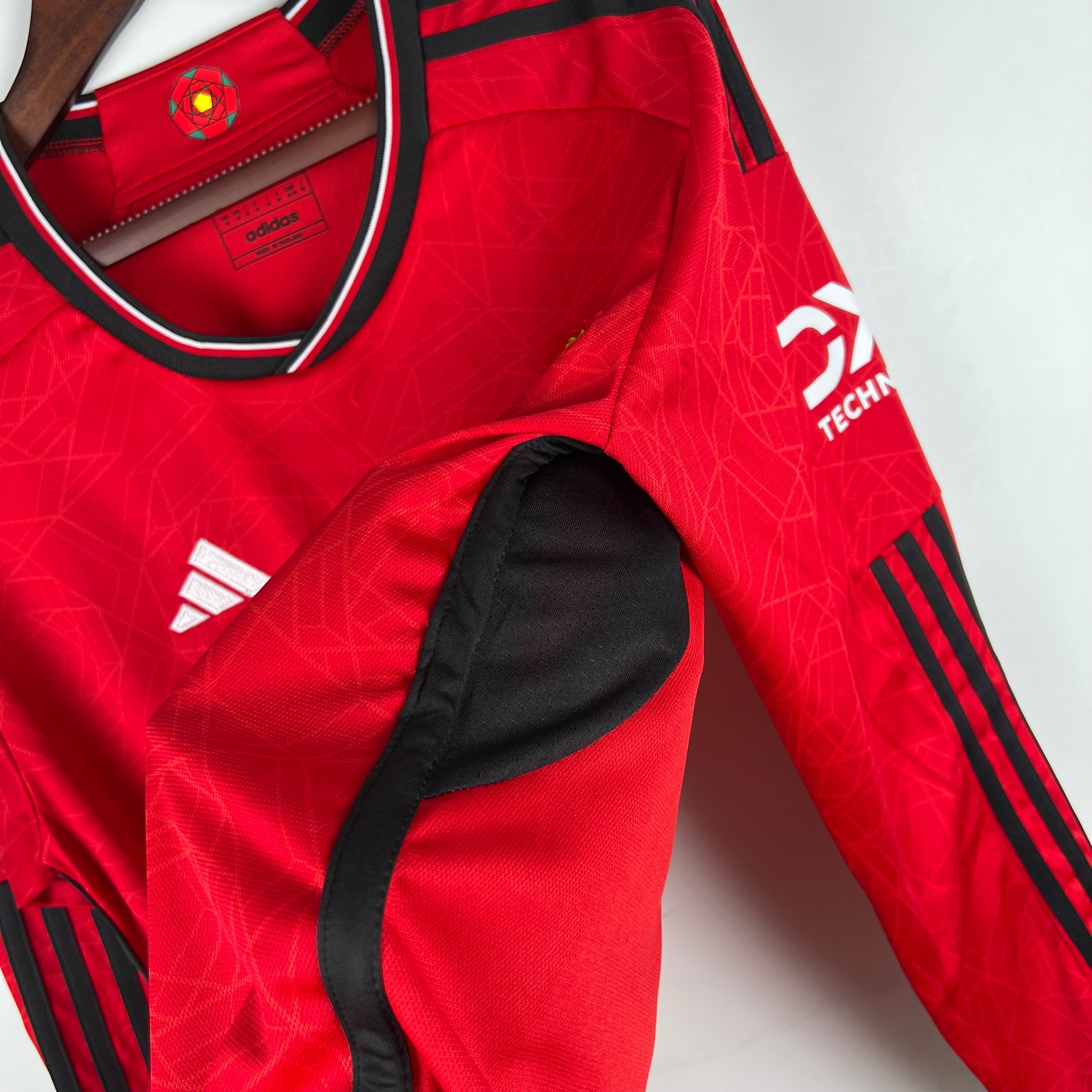 MANCHESTER UNITED - MAILLOT DOMICILE MANCHES LONGUES 23/24