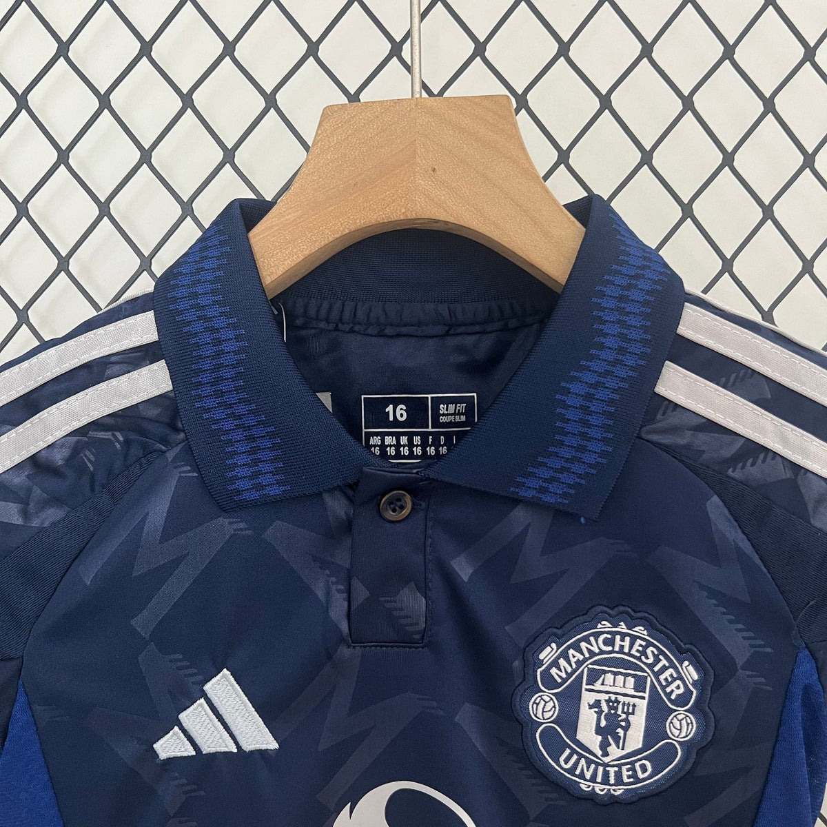 MANCHESTER UNITED - ENSEMBLE ENFANT EXTÉRIEUR 24/25