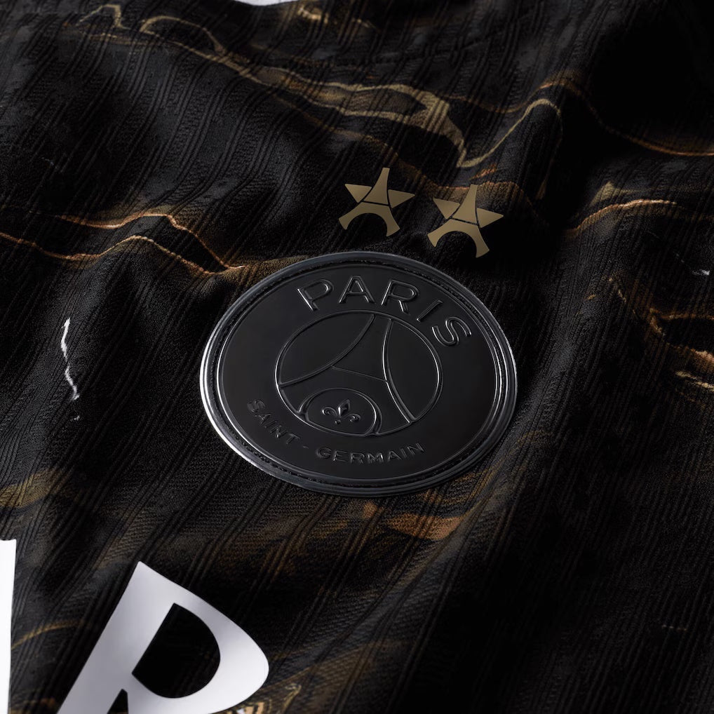 PARIS SAINT GERMAIN - MAILLOT "STADIUM" X "BACK2BACK" JOUEUR 2026
