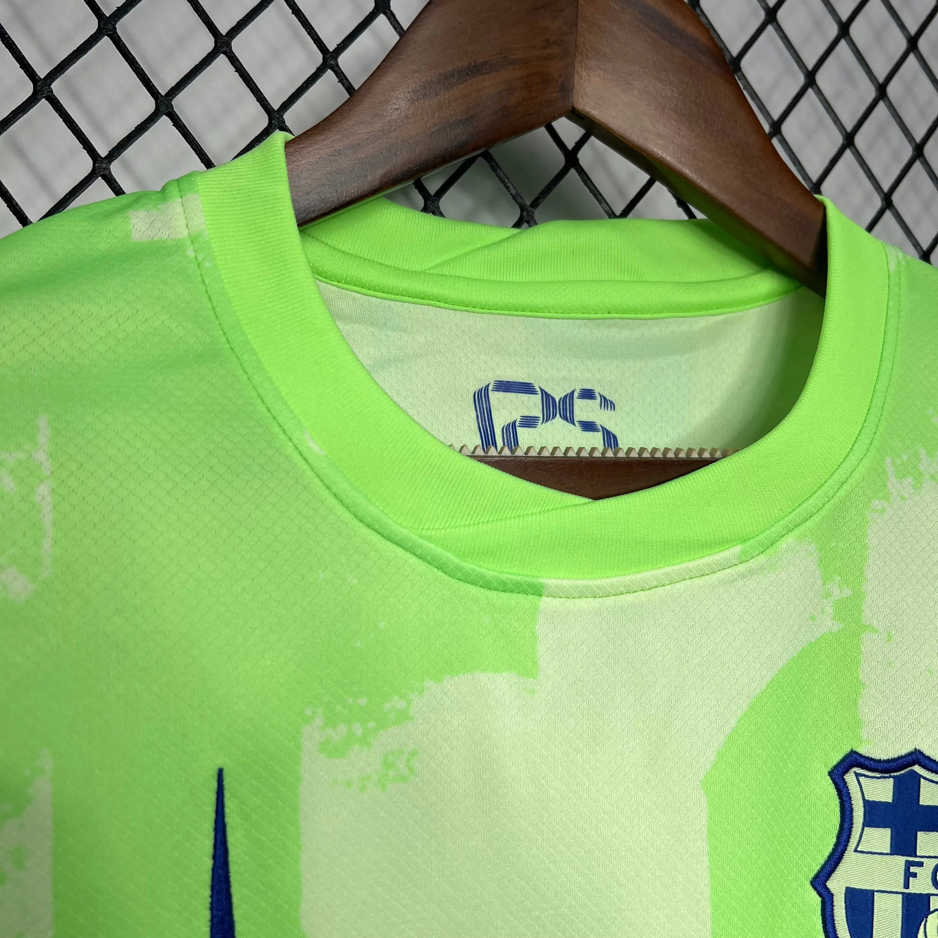 24/25 Maillot Third du FC BARCELONE Vert/Jaune