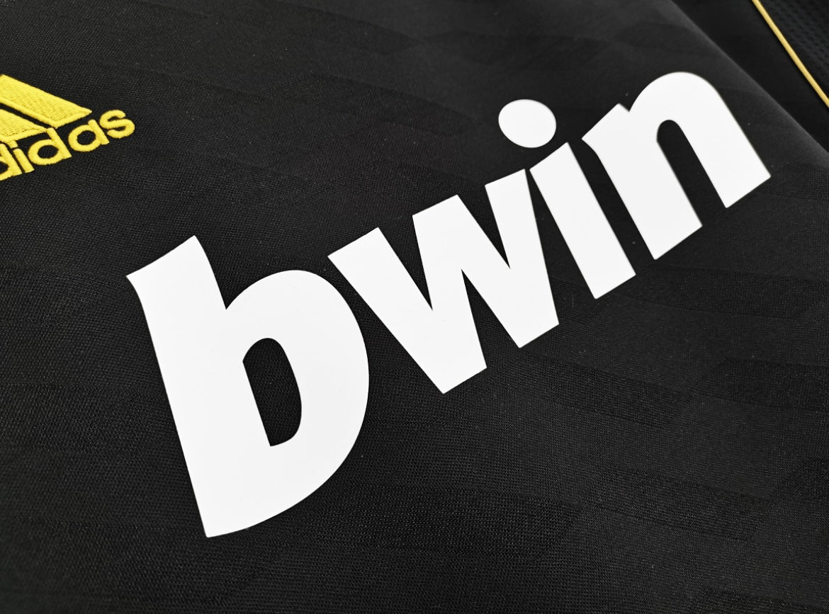 REAL MADRID - AWAY LONG SLEEVE JERSEY 11/12
