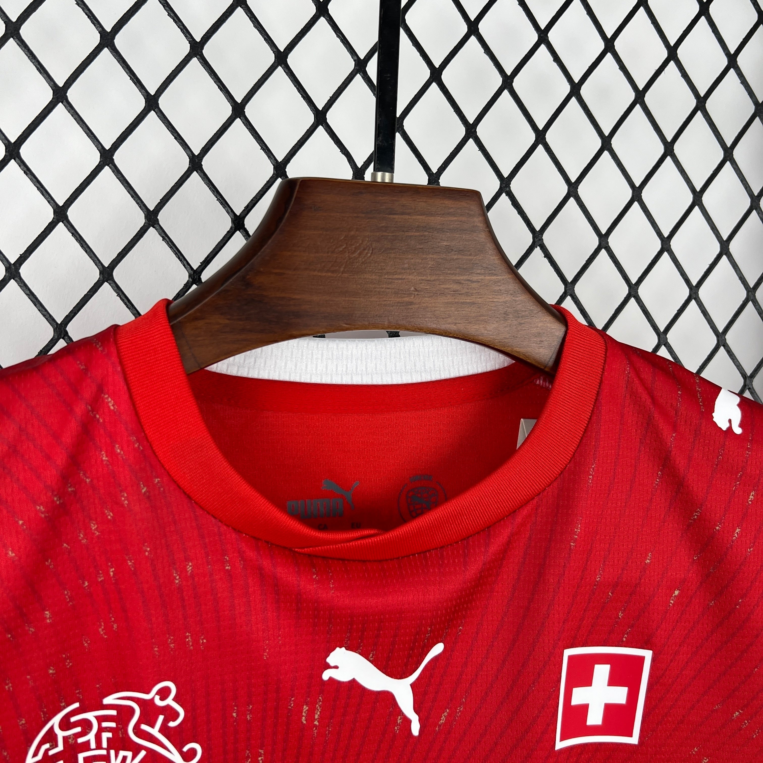 SUISSE - ENSEMBLE ENFANT DOMICILE 2026