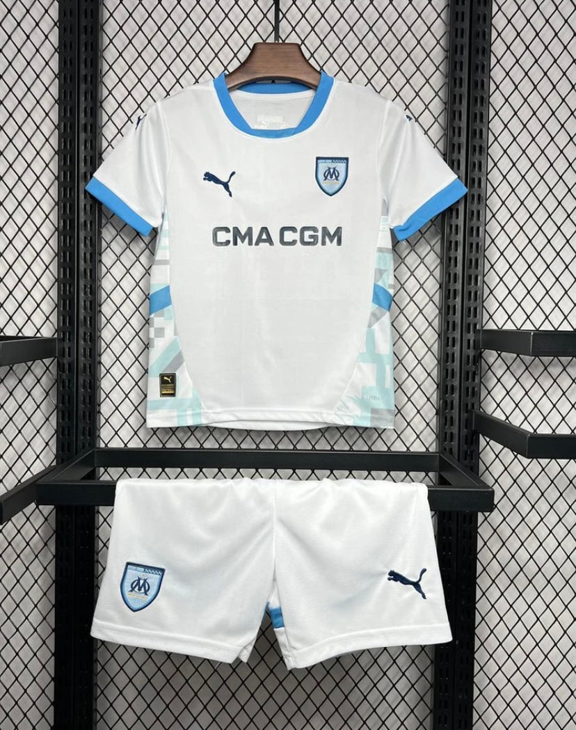 OM - ENSEMBLE ENFANT DOMICILE 24/25