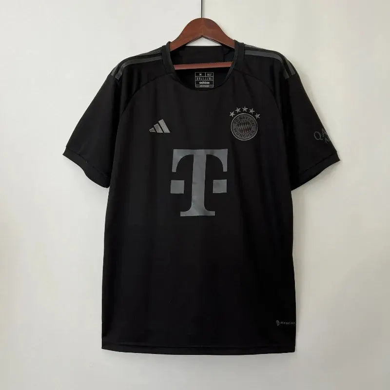 FC BAYERN - MAILLOT SPÉCIAL 23/24