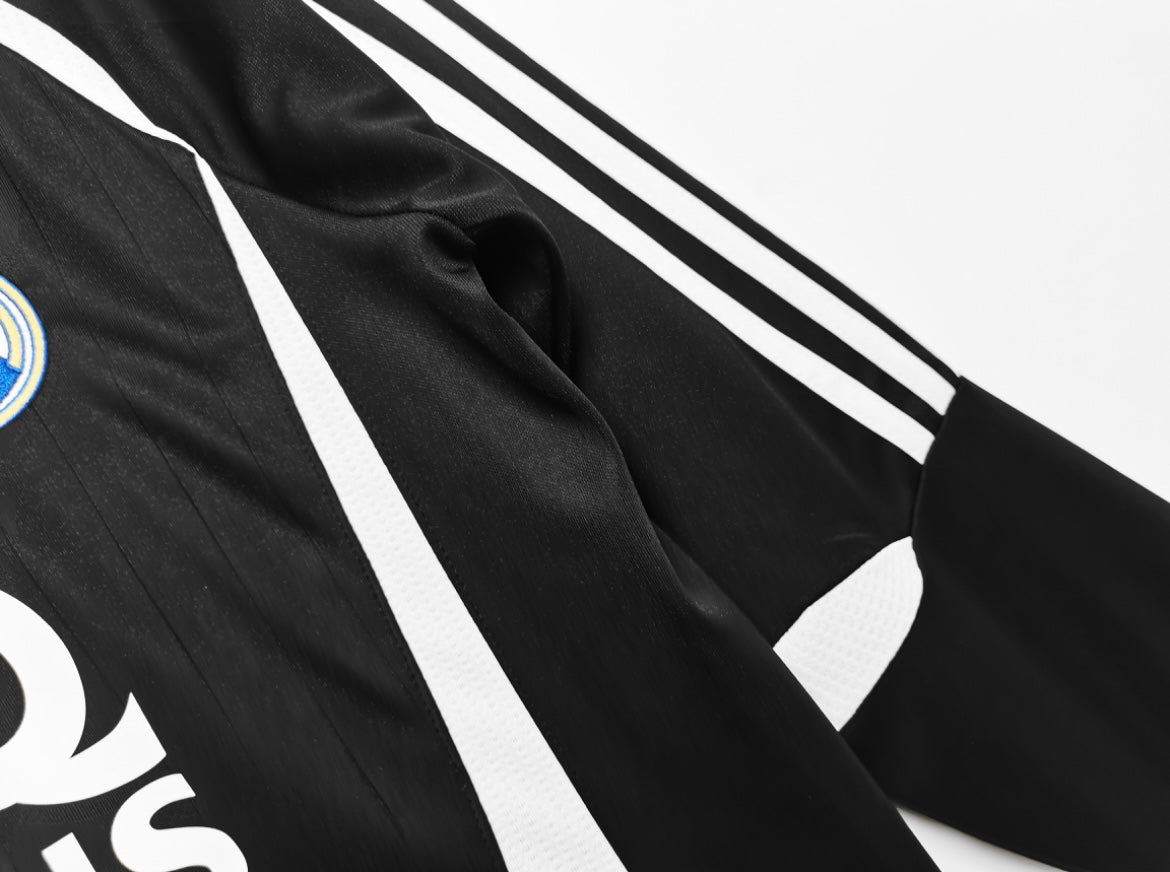 REAL MADRID - LONG SLEEVED AWAY SHIRT 06/07