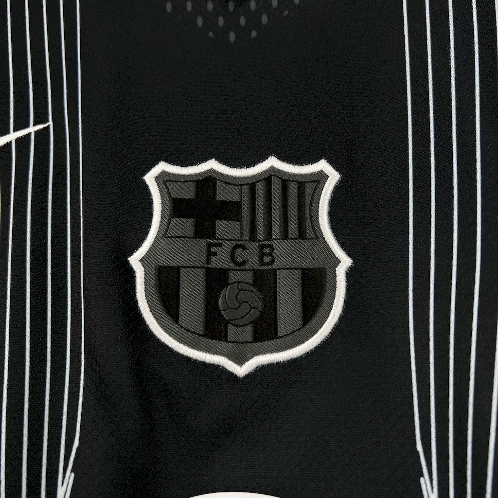 FC BARCELONE - MAILLOT CONCEPT "NOIR" 25/26