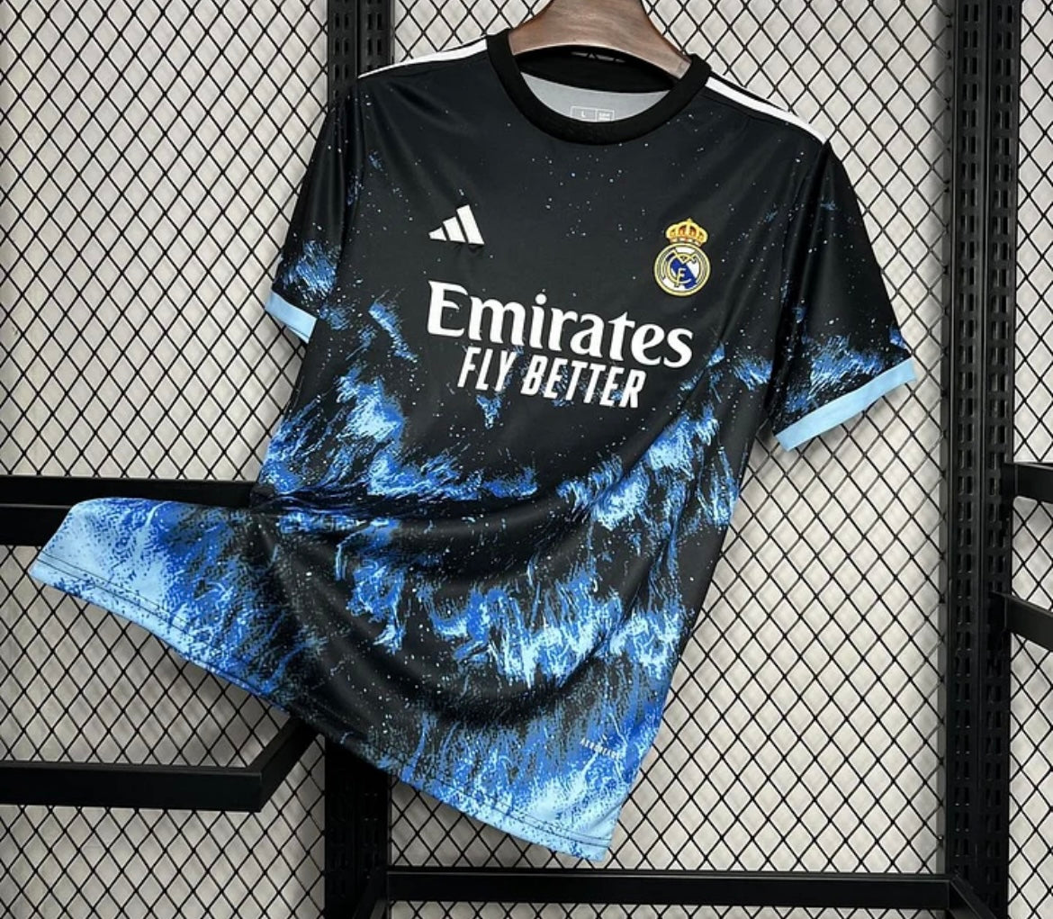 REAL MADRID - MAILLOT CONCEPT 24/25