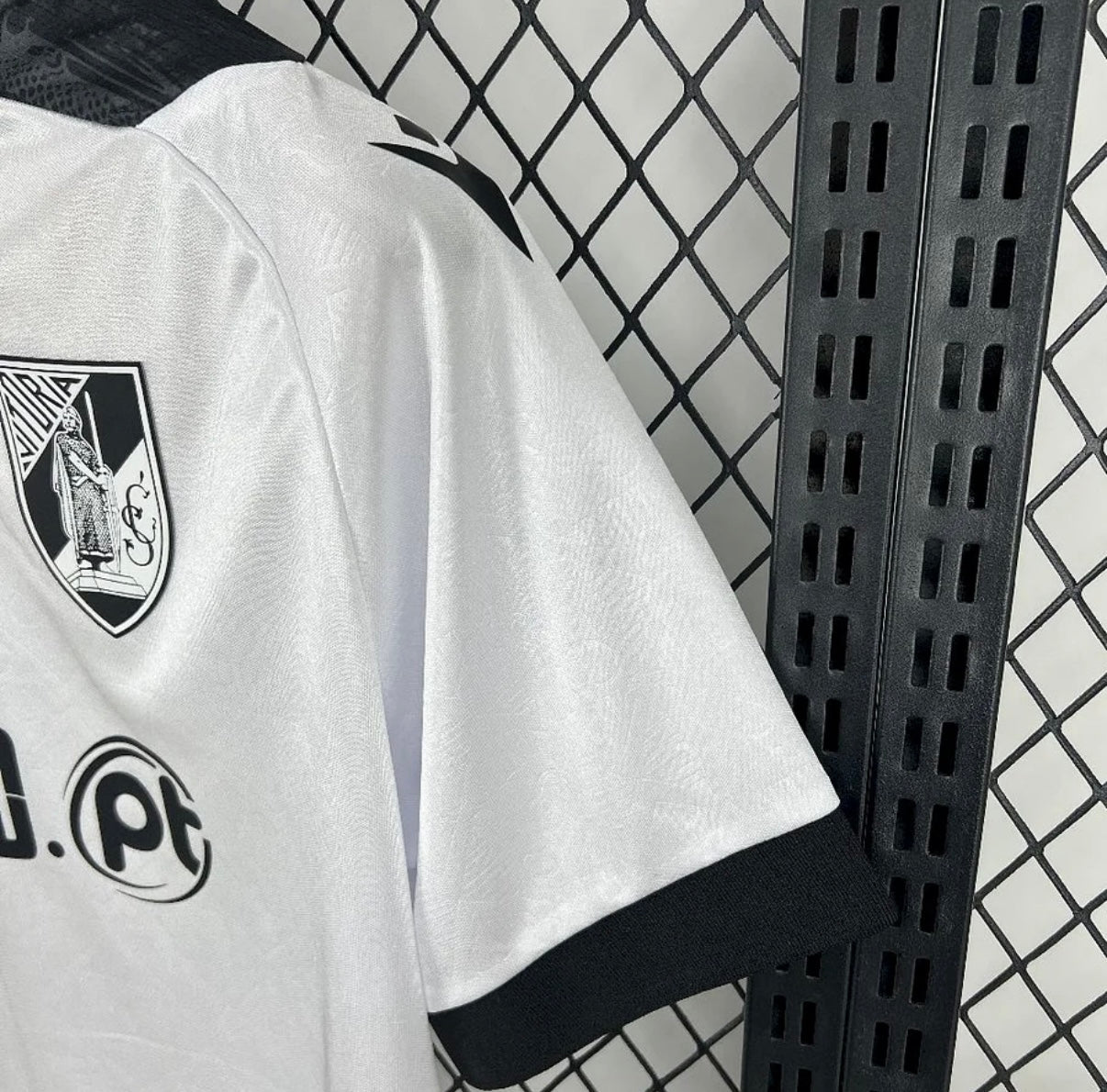 VITORIA GUIMARAES - HOME JERSEY 25/26